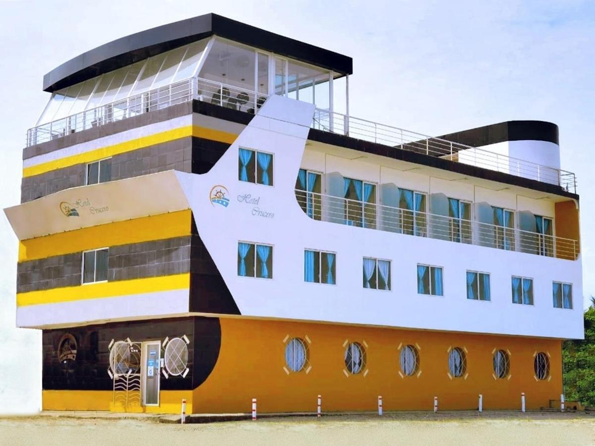 Hotel Crucero Cojimíes Zewnętrze zdjęcie