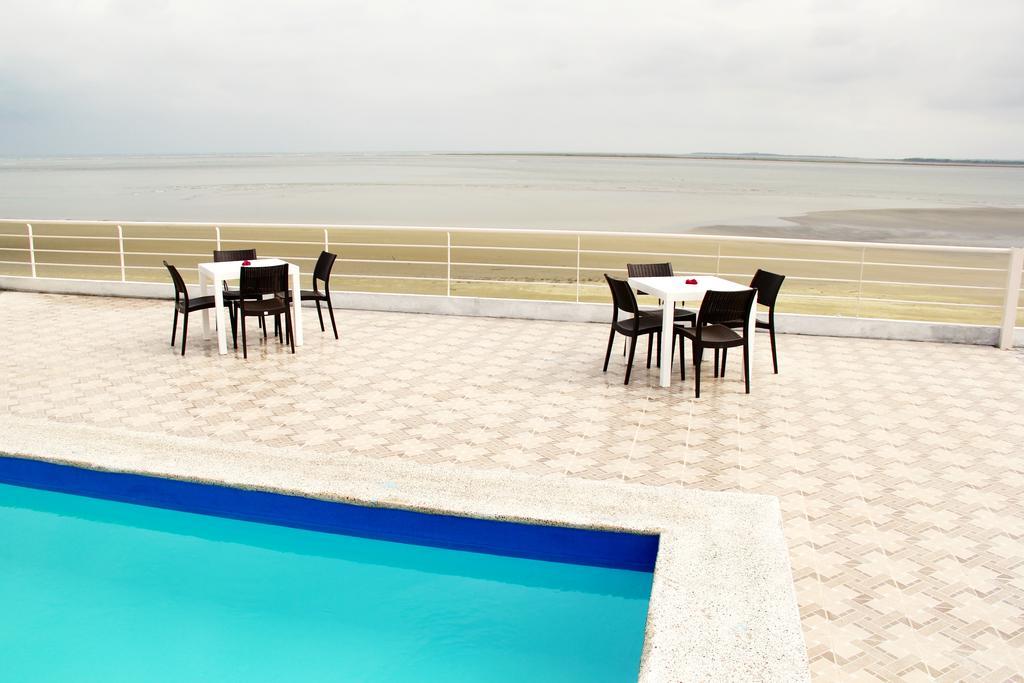 Hotel Crucero Cojimíes Zewnętrze zdjęcie