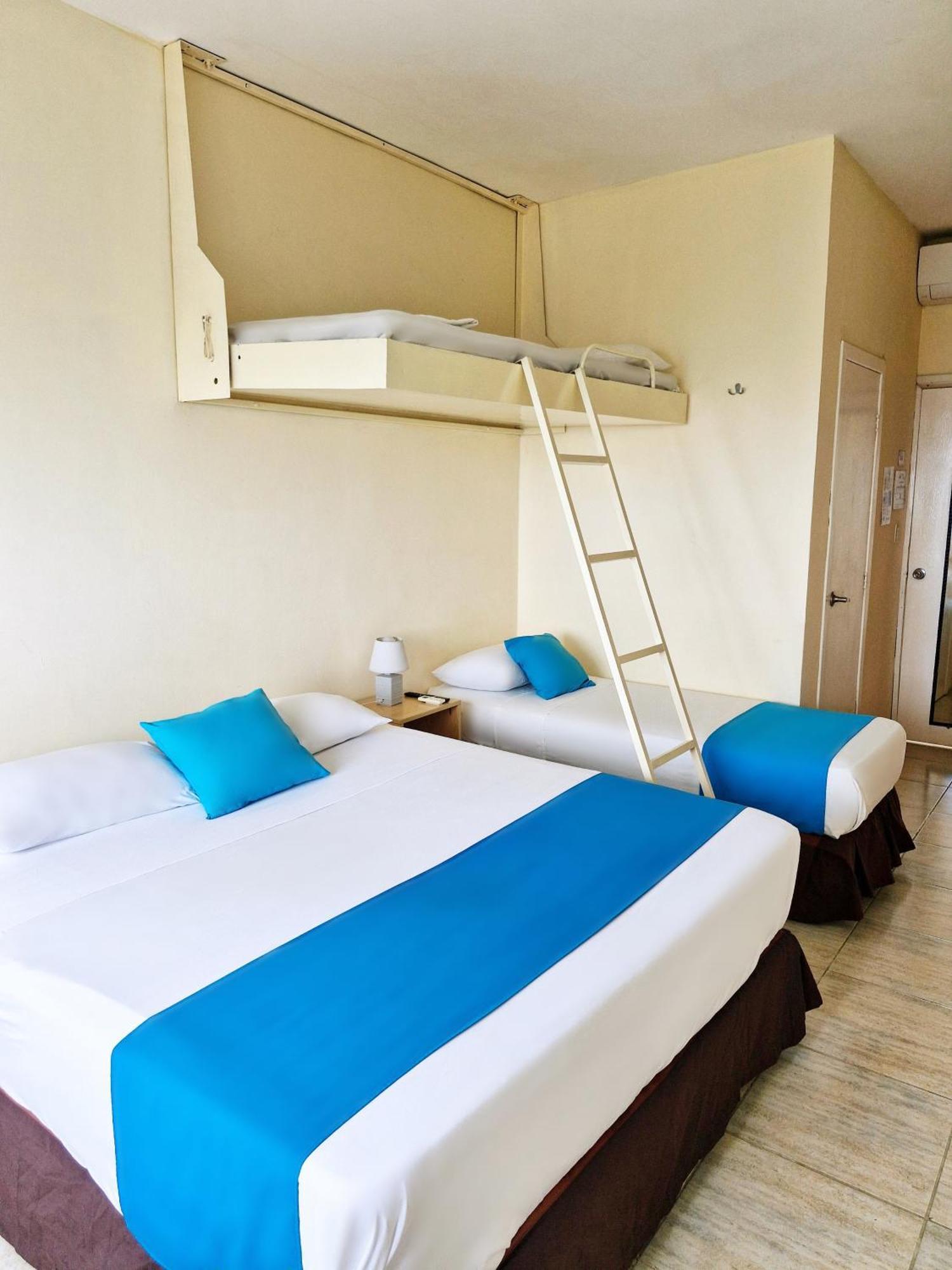 Hotel Crucero Cojimíes Zewnętrze zdjęcie